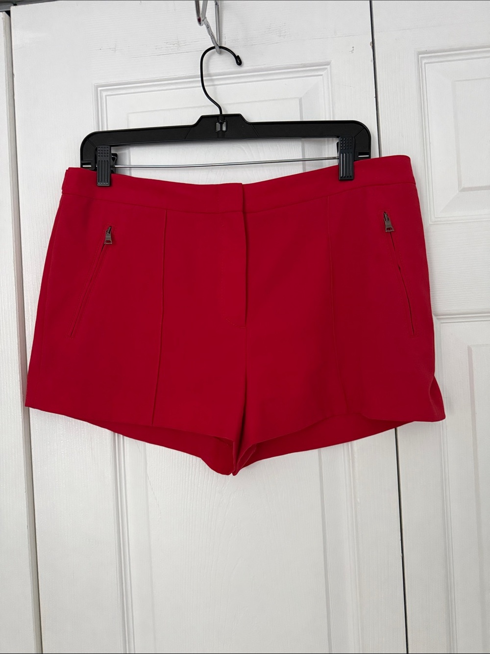 Bcbgmaxazria BRUNA Red Women's Stretch Tailored Shorts Size M